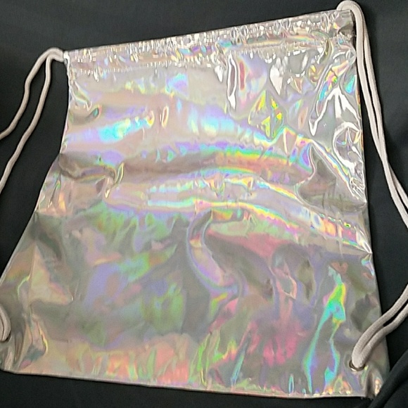 💚 3•$30 💚 Silver Holographic Bag with drawstring - Picture 2 of 5